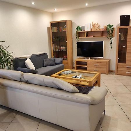 Ferienwohnung Bleifuss Altenbuch Екстериор снимка
