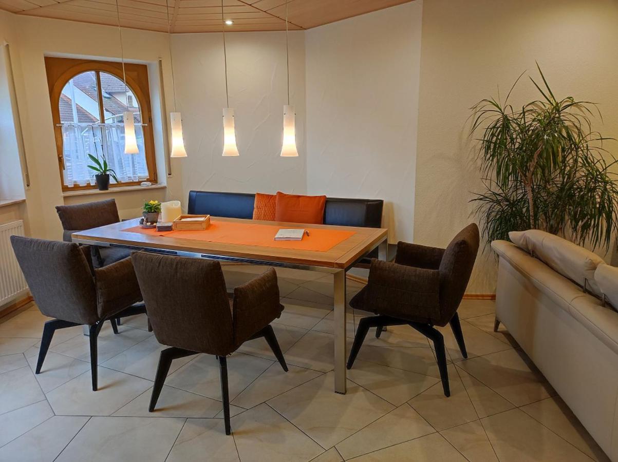 Ferienwohnung Bleifuss Altenbuch Екстериор снимка