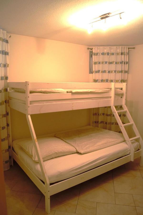 Ferienwohnung Bleifuss Altenbuch Екстериор снимка